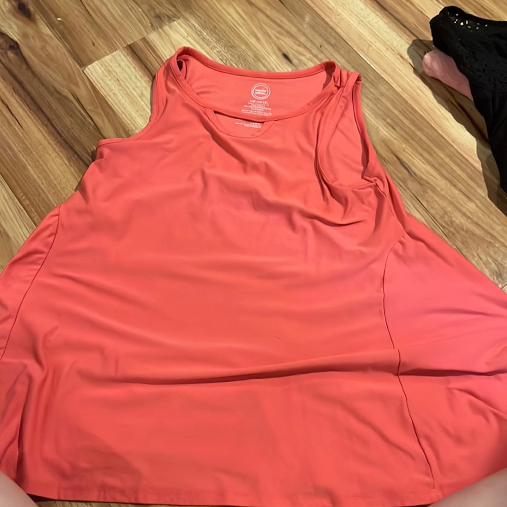 Wonder nation- L/G (10-12) coral tank